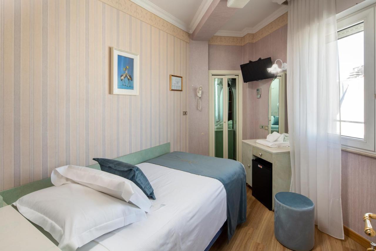 Single Room,1251853144:JPEG